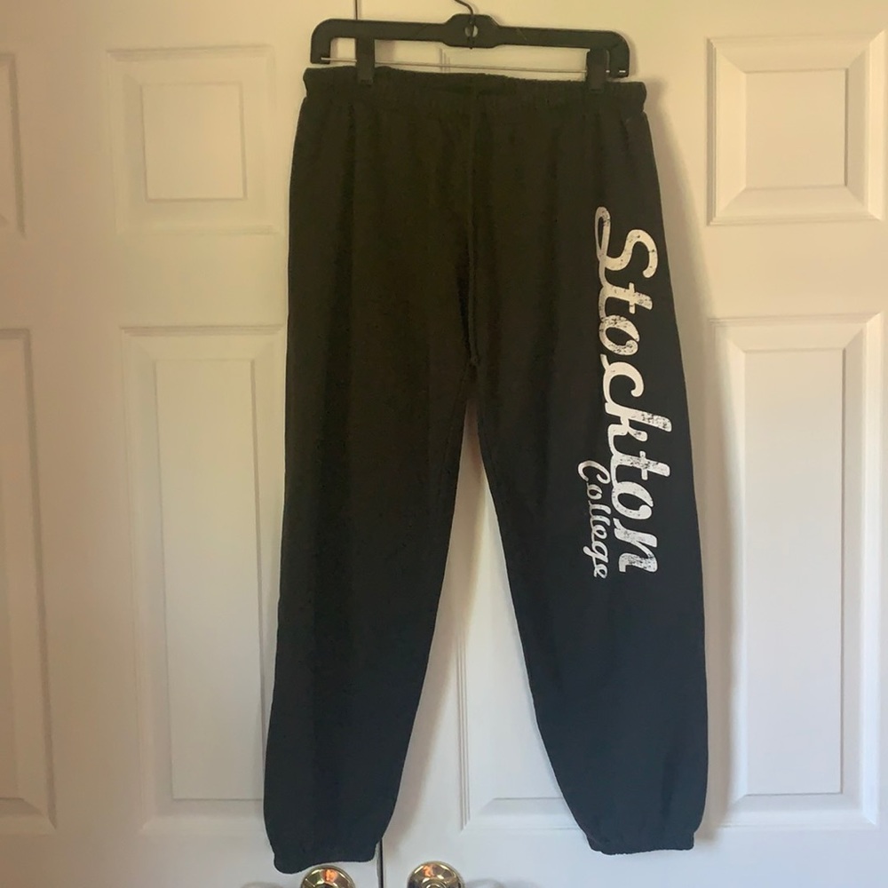 Vintage Stockton College sweatpants